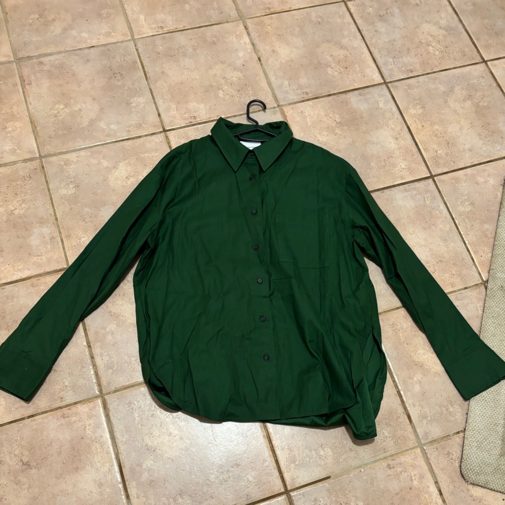 Reformation Olive Green Button-Down Shirt - Picture 2 of 4